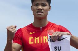 开云官方体育app官网-苏炳添压哨绝杀F1车队，全场沸腾！经典一战再现传奇